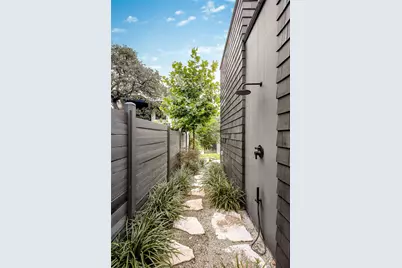 1303 1/2 Hillside Avenue, Austin, TX 78704 - Photo 34