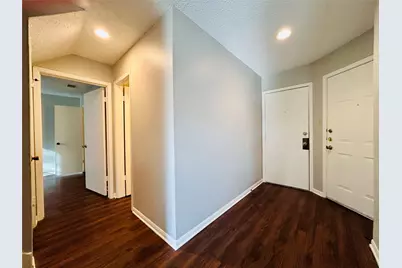 8905 Schick Road #D, Austin, TX 78729 - Photo 8