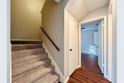 8905 Schick Road #D, Austin, TX 78729 - Photo 12