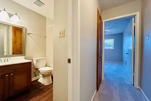 8905 Schick Rd, Austin, TX 78729 - Photo 16