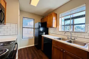 8905 Schick Rd, Austin, TX 78729 - Photo 6