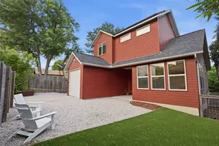 1709 Perez St, Austin, TX 78721 - Photo 4