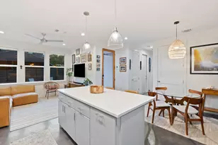 1709 Perez St, Austin, TX 78721 - Photo 10