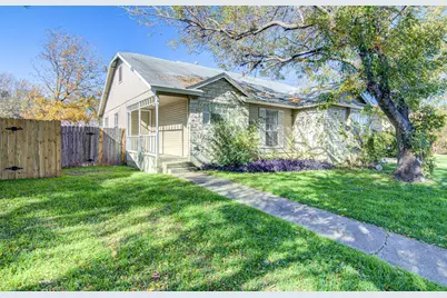 8110 West Gate Boulevard #B, Austin, TX 78745 - Photo 2
