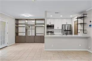 6718 Silvermine Dr, Austin, TX 78736 - Photo 2