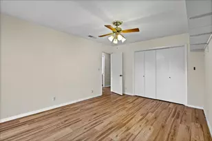 6718 Silvermine Dr, Austin, TX 78736 - Photo 12