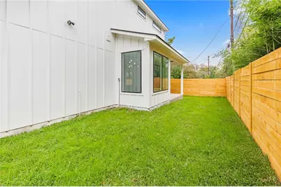 3321 Hemlock Avenue #2, Austin, TX 78722 - Photo 38