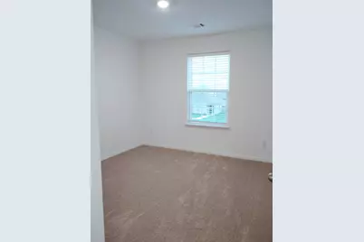 14024 Prairie Schooner Pass, Elgin, TX 78621 - Photo 16
