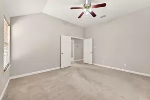 10520 Channel Island Dr, Austin, TX 78747 - Photo 12