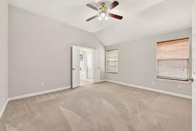10520 Channel Island Drive, Austin, TX 78747 - Photo 14