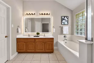 10520 Channel Island Dr, Austin, TX 78747 - Photo 14
