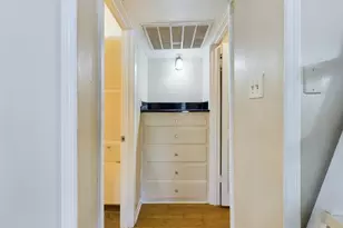 1000 W 26th St, Austin, TX 78705 - Photo 10