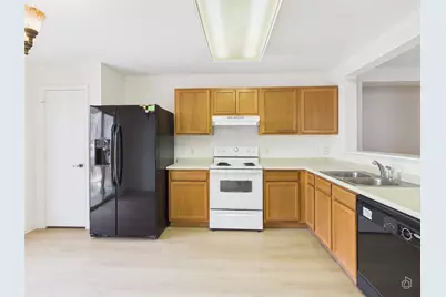 6824 Walkup Lane, Austin, TX 78747 - Photo 6