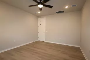 761 Clarissa St, Buda, TX 78610 - Photo 12