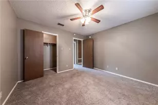 8106 Dunn St St, Austin, TX 78745 - Photo 20