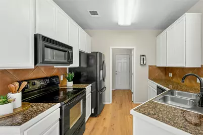 2632 Century Park Boulevard #36, Austin, TX 78727 - Photo 8