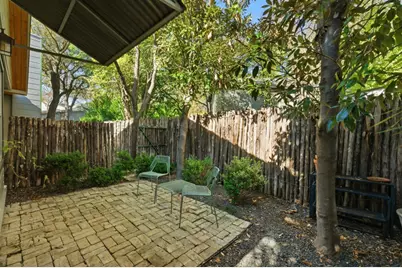 1712 W 10th Street W, Austin, TX 78703 - Photo 30