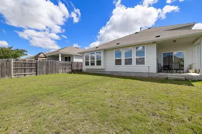 109 Broken Oak Drive, Liberty Hill, TX 78642 - Photo 24