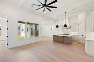 501 Ranchview Dr, Johnson City, TX 78636 - Photo 2