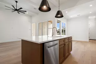 501 Ranchview Dr, Johnson City, TX 78636 - Photo 12