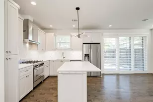 1412 Perez St, Austin, TX 78721 - Photo 8
