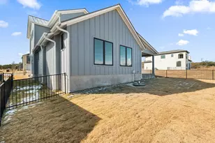 711 N Paleface Ranch Rd, Spicewood, TX 78669 - Photo 26