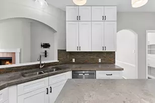 8620 Neider Dr, Austin, TX 78749 - Photo 12