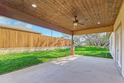 427 E Castleshoals Drive, Granite Shoals, TX 78654 - Photo 24