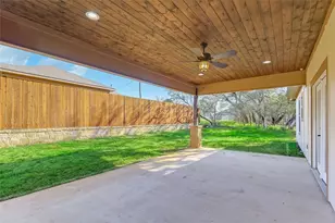 427 E Castleshoals Dr, Granite Shoals, TX 78654 - Photo 24