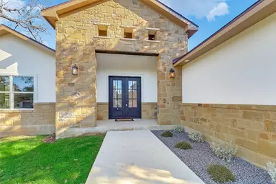 427 E Castleshoals Drive, Granite Shoals, TX 78654 - Photo 2
