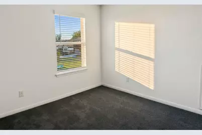 4002 Wynn Road, Hutto, TX 78634 - Photo 12