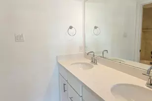 4002 Wynn Rd, Hutto, TX 78634 - Photo 10