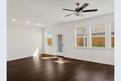 4002 Wynn Road, Hutto, TX 78634 - Photo 18