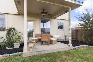 13524 Lyndon B Johnson St, Manor, TX 78653 - Photo 18