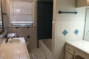 1020 Ellingson Ln, Austin, TX 78751 - Photo 12