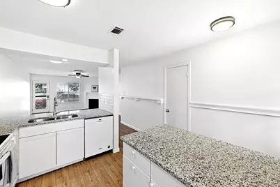 2215 Post Road #1026, Austin, TX 78704 - Photo 8