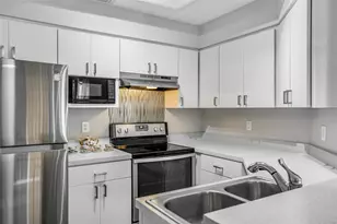 6000 Shepherd Mountain Cove, Austin, TX 78730 - Photo 8