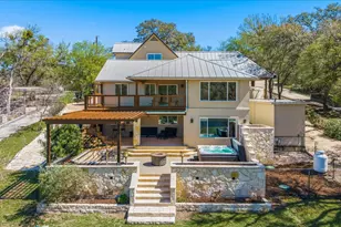 25207 Lakeview Dr, Spicewood, TX 78669 - Photo 2