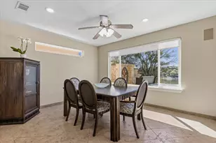 25207 Lakeview Dr, Spicewood, TX 78669 - Photo 12