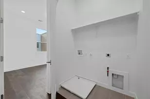6821 Wolfcreek Pass, Austin, TX 78749 - Photo 24