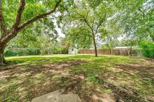 1206 Ruth Ave, Austin, TX 78757 - Photo 4