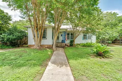 1206 Ruth Avenue, Austin, TX 78757 - Photo 2