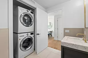 70 Rainey St, Austin, TX 78701 - Photo 14