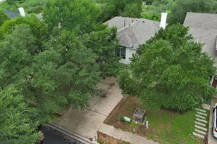 10712 Finsbury Dr, Austin, TX 78748 - Photo 4