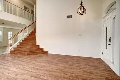 10712 Finsbury Drive, Austin, TX 78748 - Photo 8