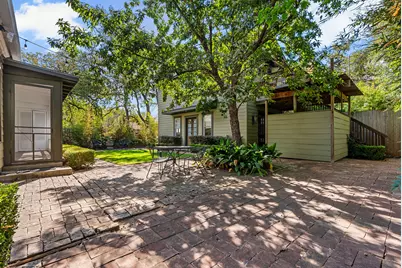 311 E 35th Street, Austin, TX 78705 - Photo 30