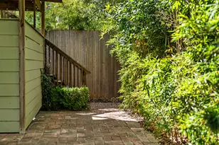 311 E 35th St, Austin, TX 78705 - Photo 38