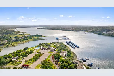 18401 Lakepoint Circle, Point Venture, TX 78645 - Photo 28