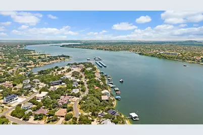 18401 Lakepoint Circle, Point Venture, TX 78645 - Photo 24