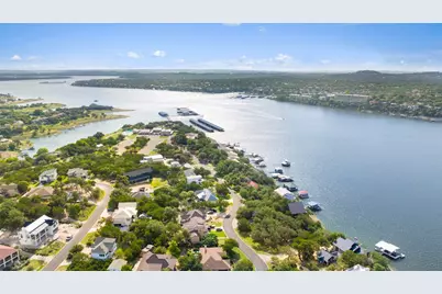 18401 Lakepoint Circle, Point Venture, TX 78645 - Photo 20